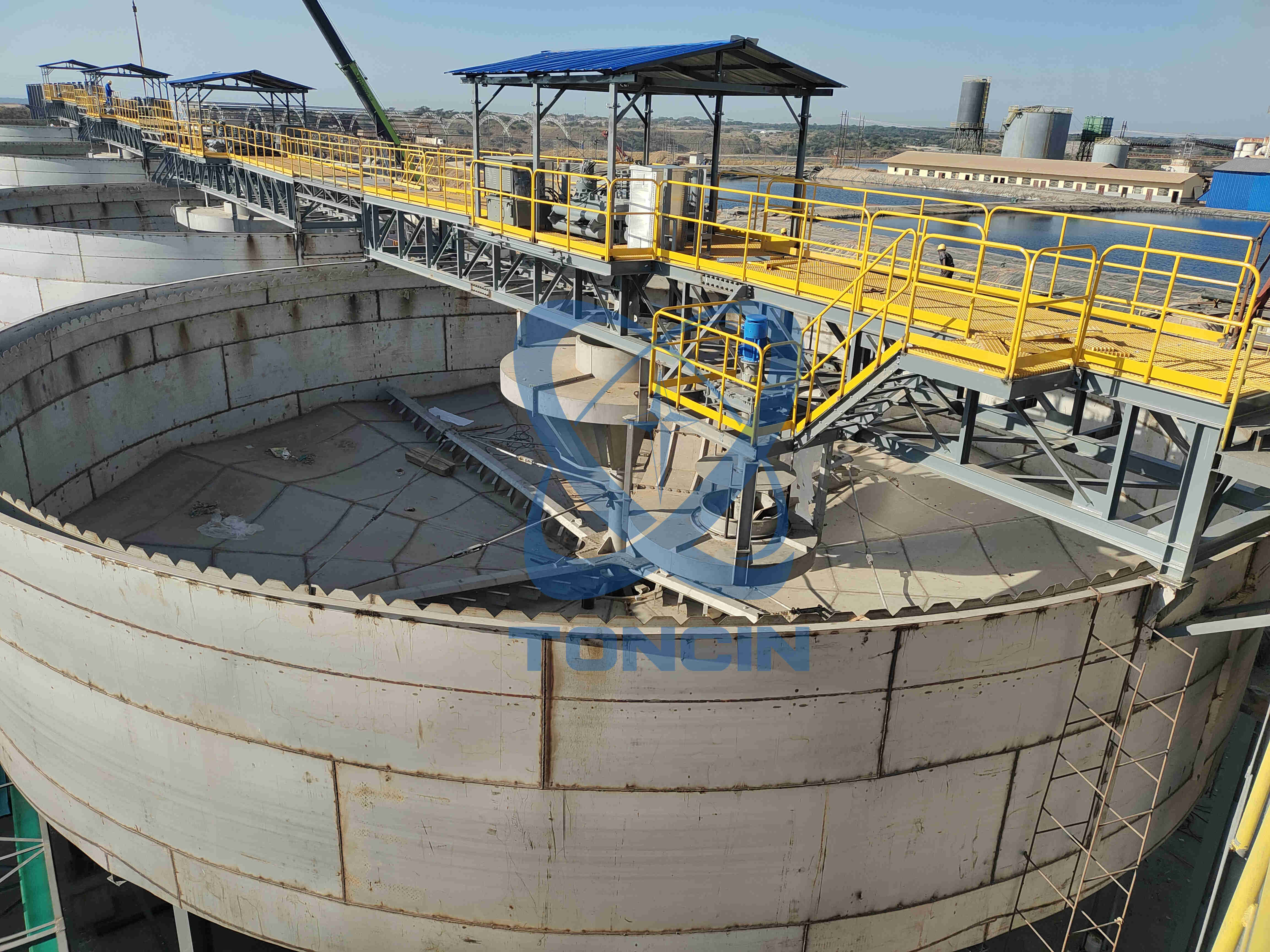 銅鉱山の増粘剤